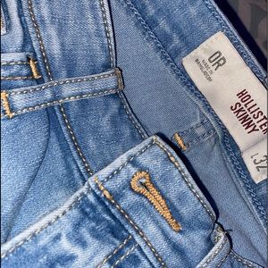 COPY - Light wash Hollister Jeans